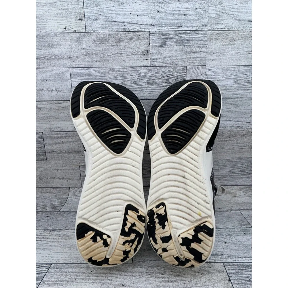 New Balance FuelCore Energize Black White Graphic Sneakers WNRGSMP1 Women Sz 8.5